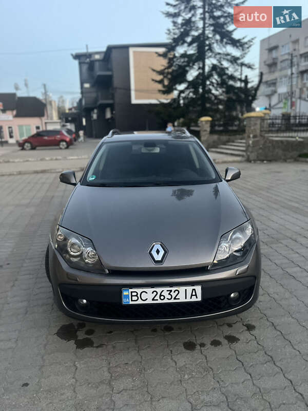 Универсал Renault Laguna 2010 в 