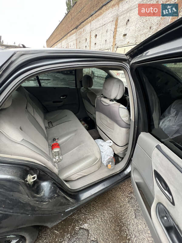 Ліфтбек Renault Laguna 2002 в Києві