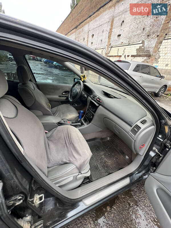 Ліфтбек Renault Laguna 2002 в Києві