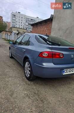 Лифтбек Renault Laguna 2005 в 