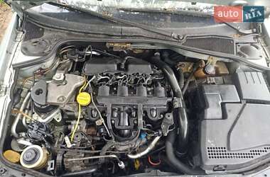 Універсал Renault Laguna 2003 в 