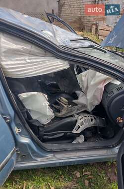 Ліфтбек Renault Laguna 2005 в 