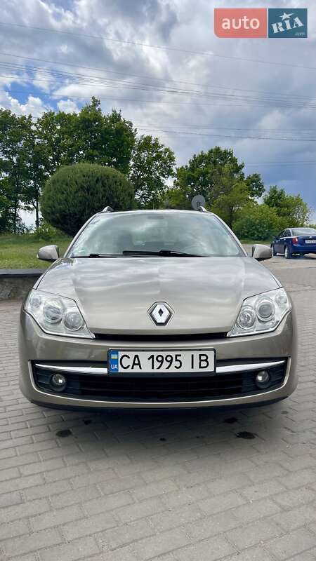 Универсал Renault Laguna 2009 в Смеле