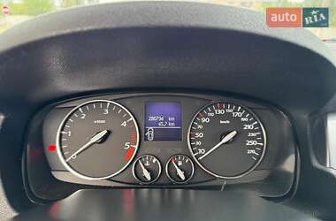 Купе Renault Laguna 2010 в 