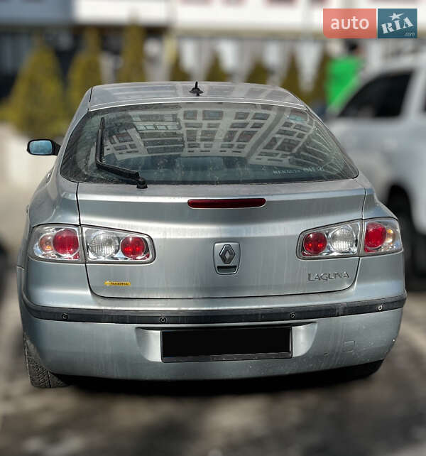Лифтбек Renault Laguna 2001 в Львове