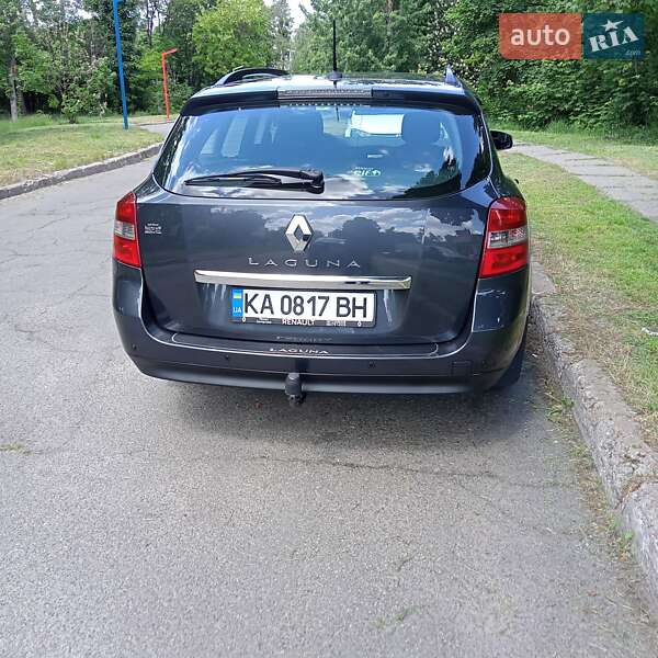 Универсал Renault Laguna 2009 в 