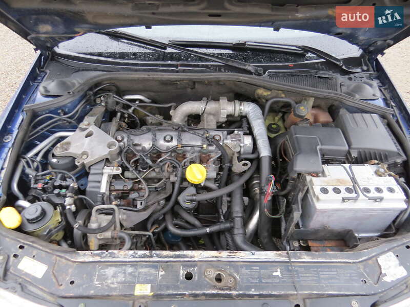 Ліфтбек Renault Laguna 2002 в Кропивницькому
