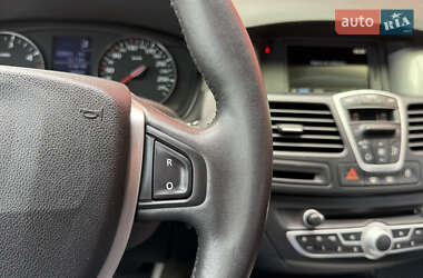 Ліфтбек Renault Laguna 2011 в 