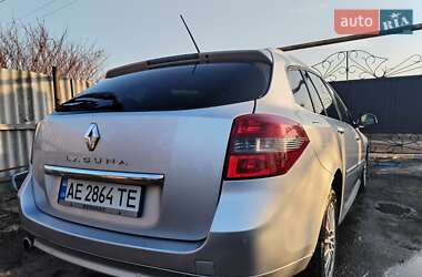 Универсал Renault Laguna 2011 в 