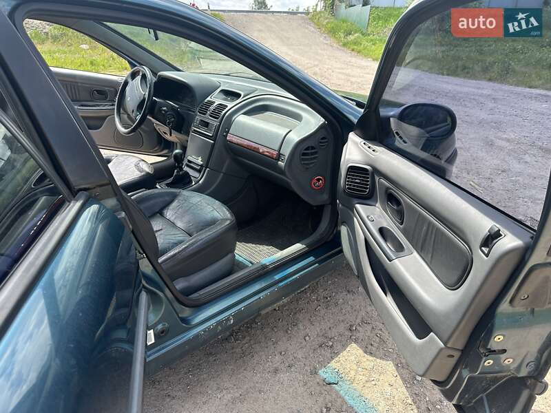Лифтбек Renault Laguna 1996 в Боярке