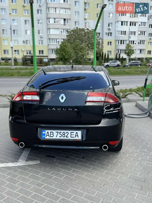 Лифтбек Renault Laguna 2015 в Виннице