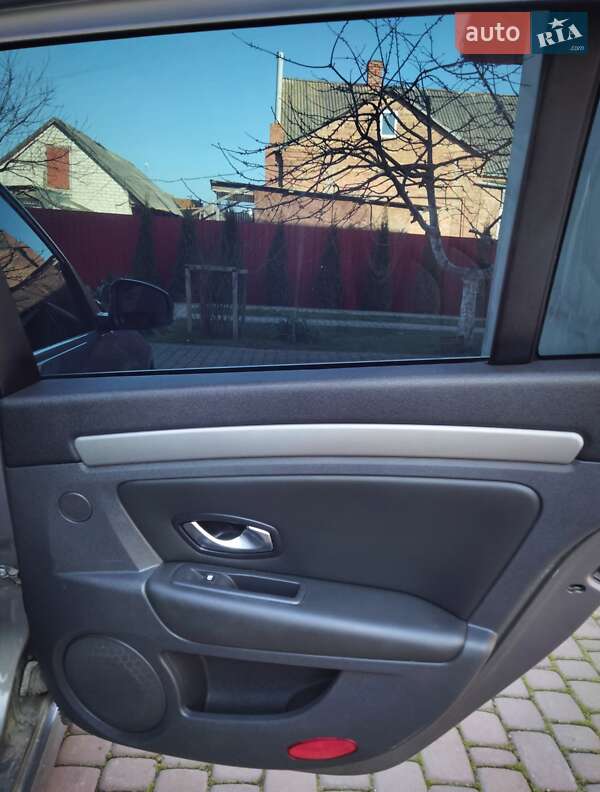 Універсал Renault Laguna 2012 в Олевську фото 5 Універсал Renault Laguna 2012 в Олевську