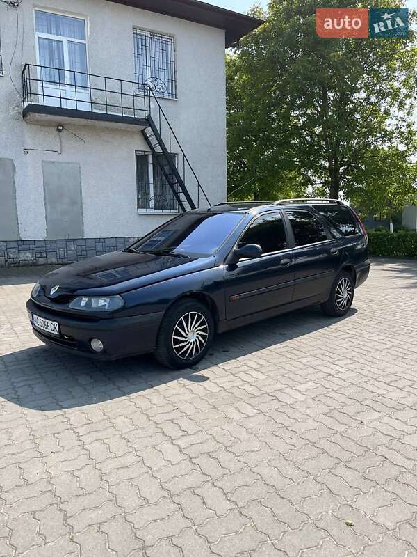 Универсал Renault Laguna 1999 в Иваничах
