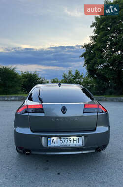 Лифтбек Renault Laguna 2007 в 