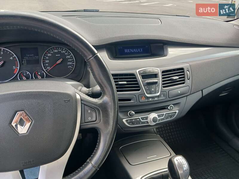 Лифтбек Renault Laguna 2011 в Ровно