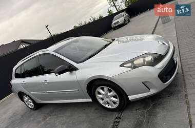 Универсал Renault Laguna 2011 в 