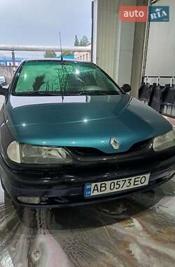 Лифтбек Renault Laguna 1996 в 