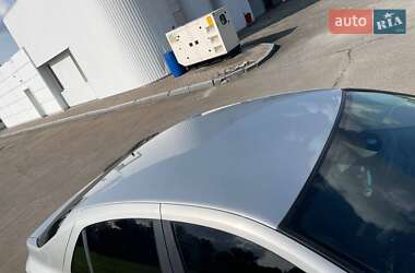 Лифтбек Renault Laguna 2005 в 