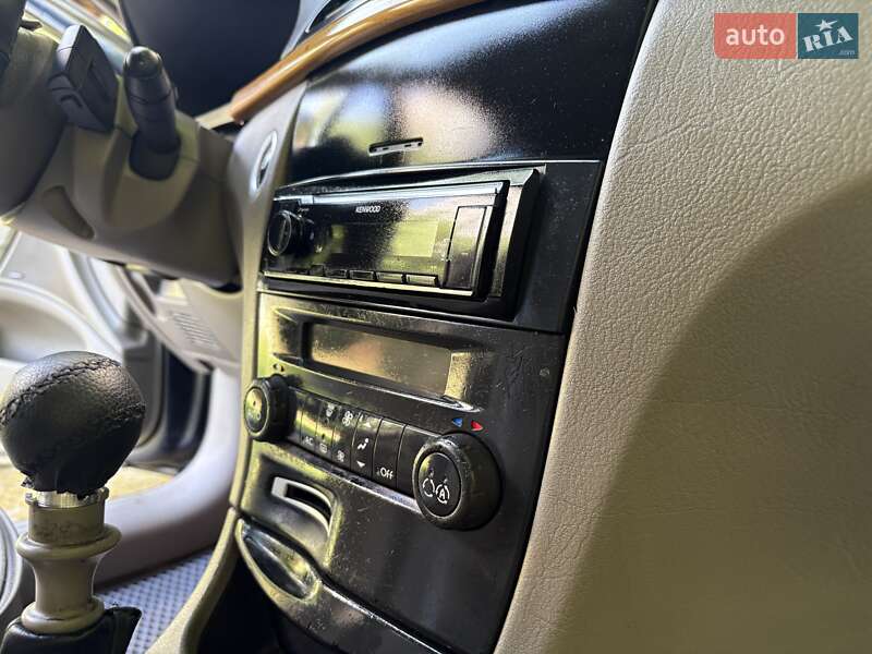 Ліфтбек Renault Laguna 2006 в Одесі