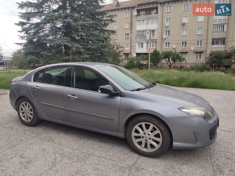 Ліфтбек Renault Laguna 2009 в Долині
