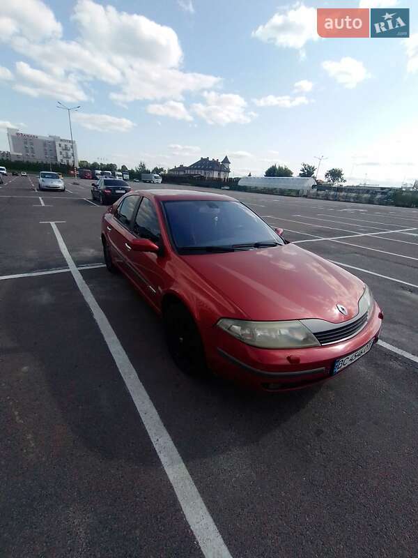 Ліфтбек Renault Laguna 2001 в Львові