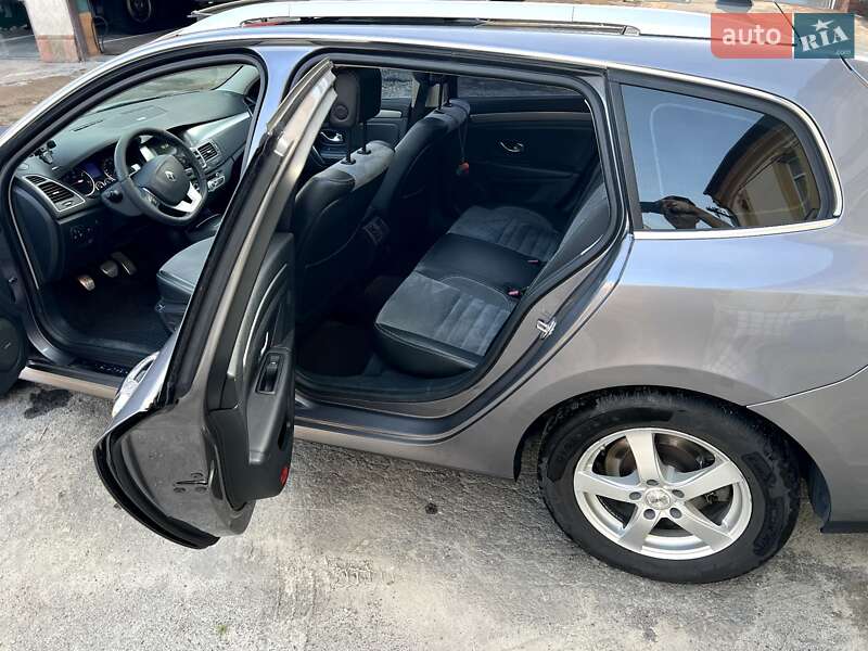 Универсал Renault Laguna 2012 в Рава-Русской