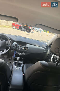 Renault Laguna 2012 Renault Laguna 2012