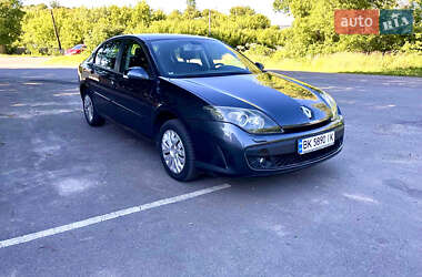 Ліфтбек Renault Laguna 2009 в Дубні