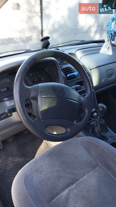 Renault Laguna 2001