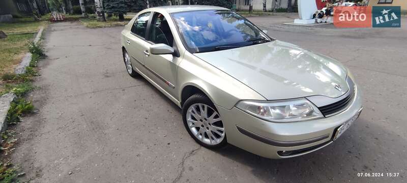 Ліфтбек Renault Laguna 2002 в Береговому