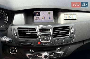 Универсал Renault Laguna 2012 в 