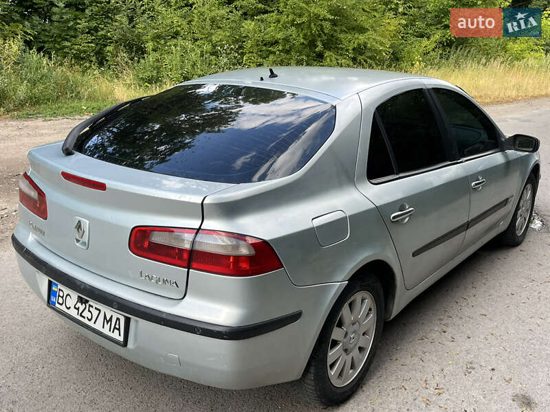 Лифтбек Renault Laguna 2002 в Тернополе