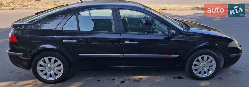 Лифтбек Renault Laguna 2002 в Днепре