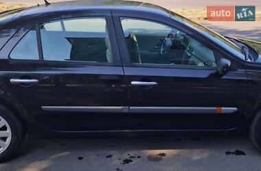 Лифтбек Renault Laguna 2002 в 