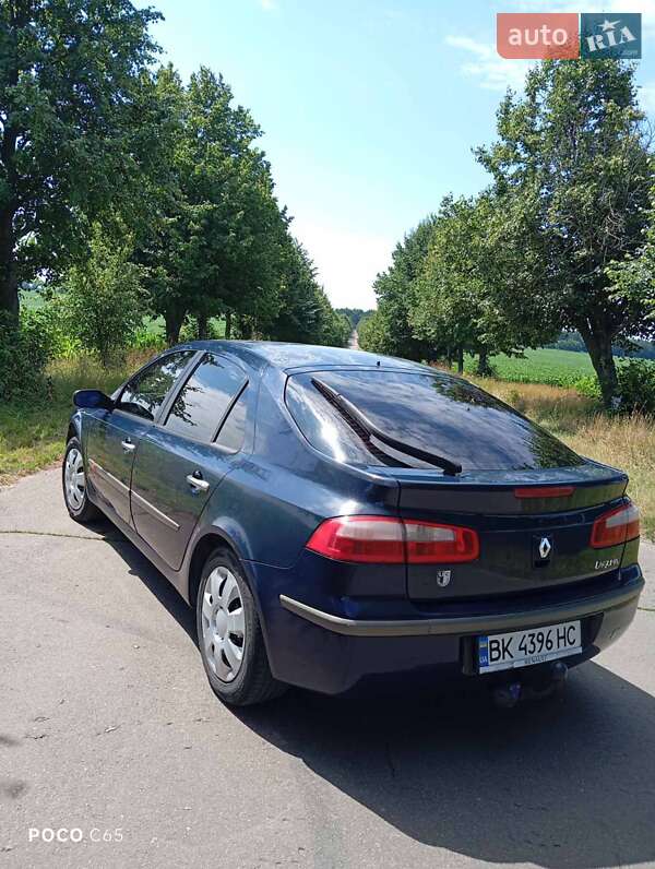 Лифтбек Renault Laguna 2002 в Клевани