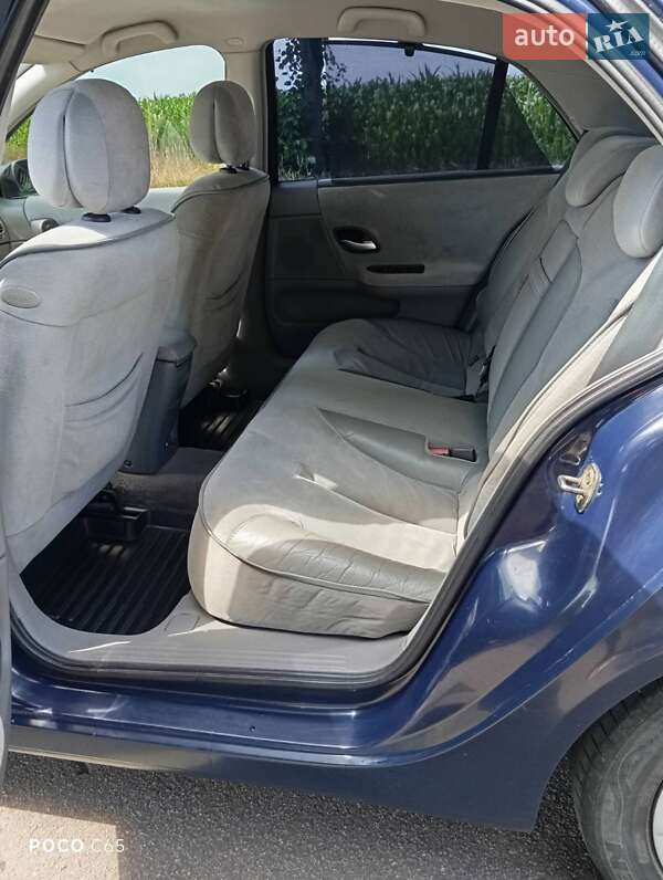 Лифтбек Renault Laguna 2002 в Клевани