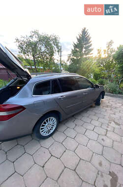 Универсал Renault Laguna 2011 в 