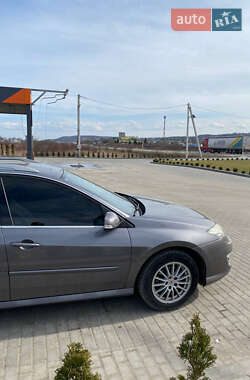 Универсал Renault Laguna 2011 в 