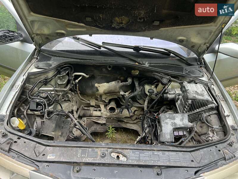 Универсал Renault Laguna 2001 в Черновцах фото 7 Универсал Renault Laguna 2001 в Черновцах