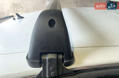 Лифтбек Renault Laguna 2011 в 