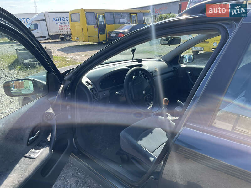 Универсал Renault Laguna 2002 в Виннице