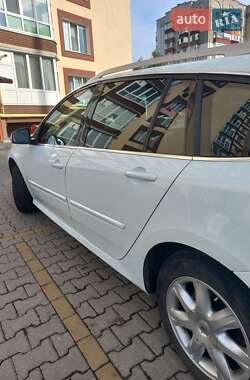 Универсал Renault Laguna 2011 в 