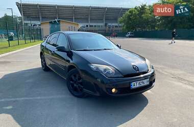 Лифтбек Renault Laguna 2010 в 