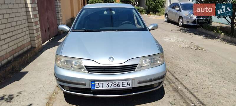 Лифтбек Renault Laguna 2001 в Херсоне