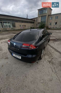 Лифтбек Renault Laguna 2011 в 
