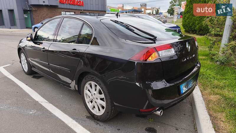 Лифтбек Renault Laguna 2010 в Киеве