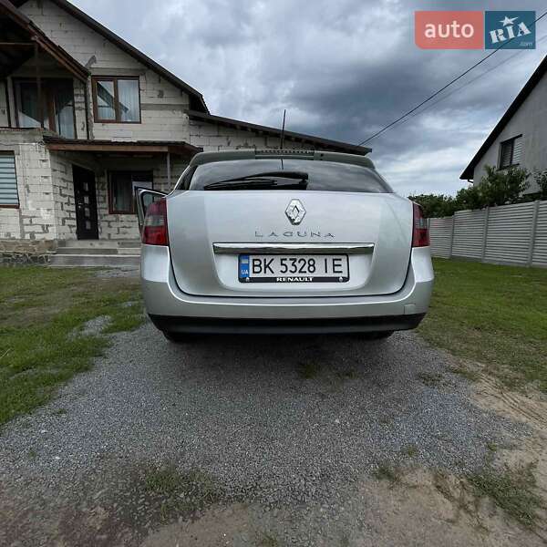 Универсал Renault Laguna 2013 в Гоще