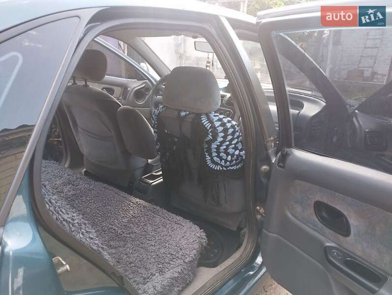 Универсал Renault Laguna 1995 в Днепре