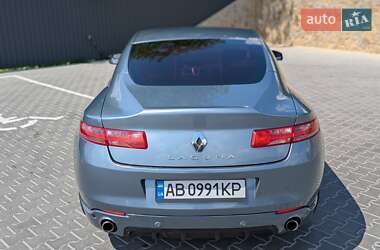 Купе Renault Laguna 2009 в 