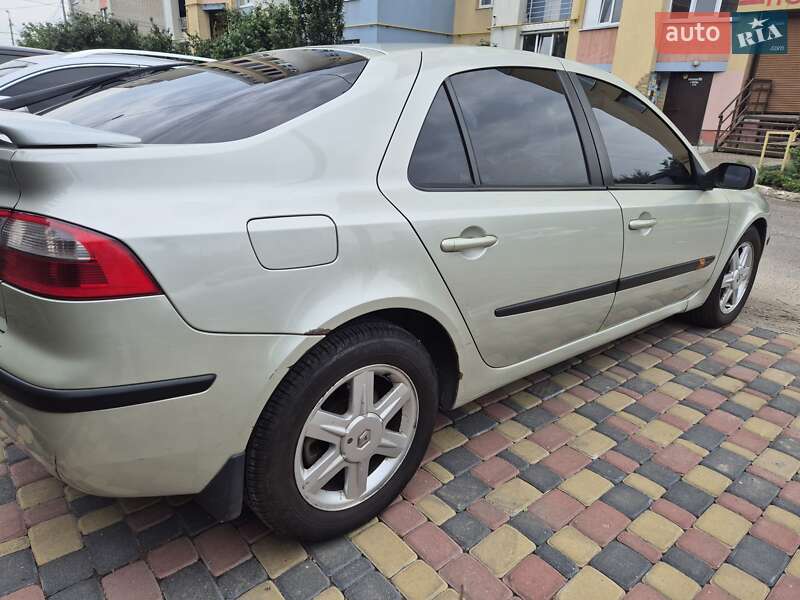 Ліфтбек Renault Laguna 2003 в Рівному